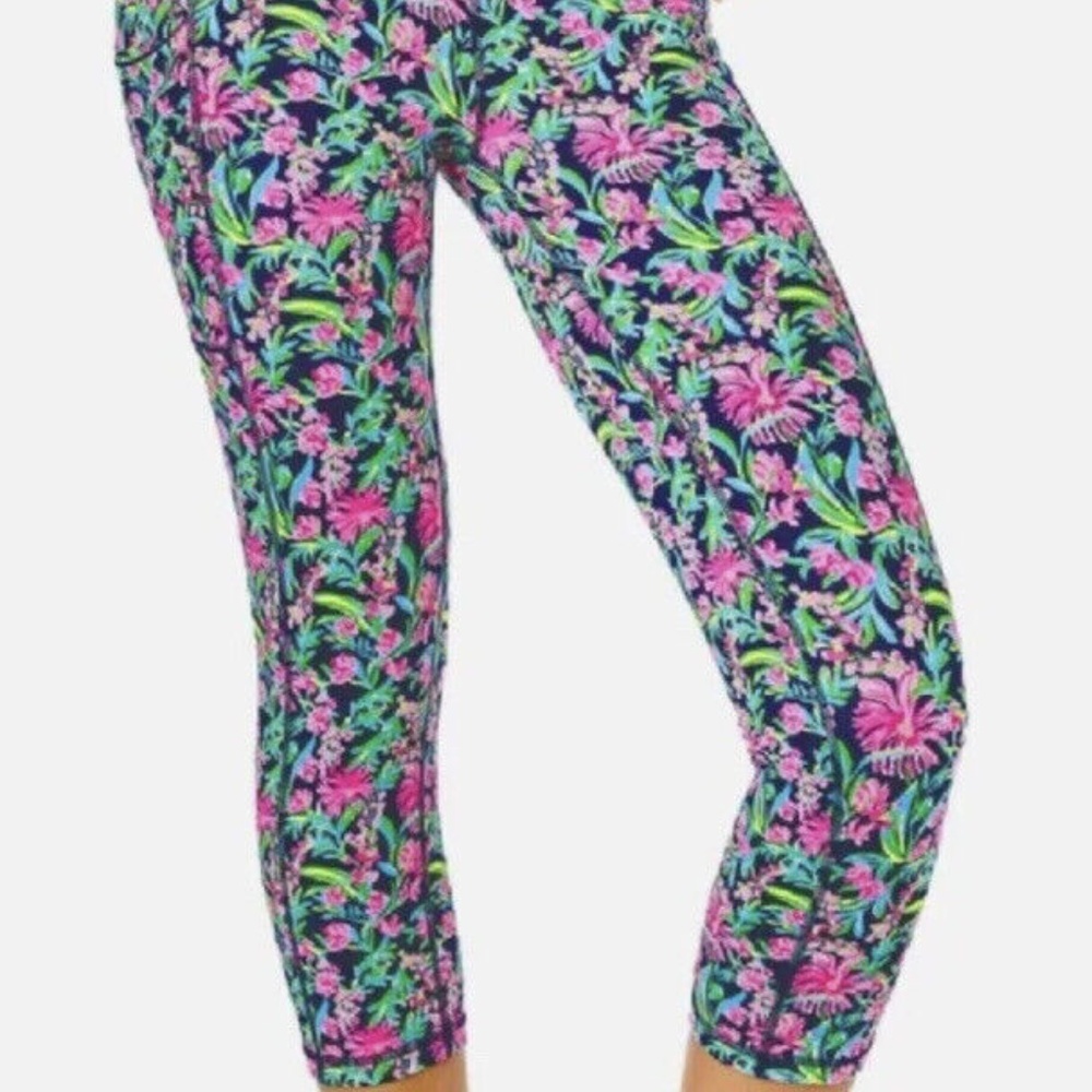 NWT Lilly Pulitzer Weekender High-Rise Low Tide Navy Garden Variety Crop Size S